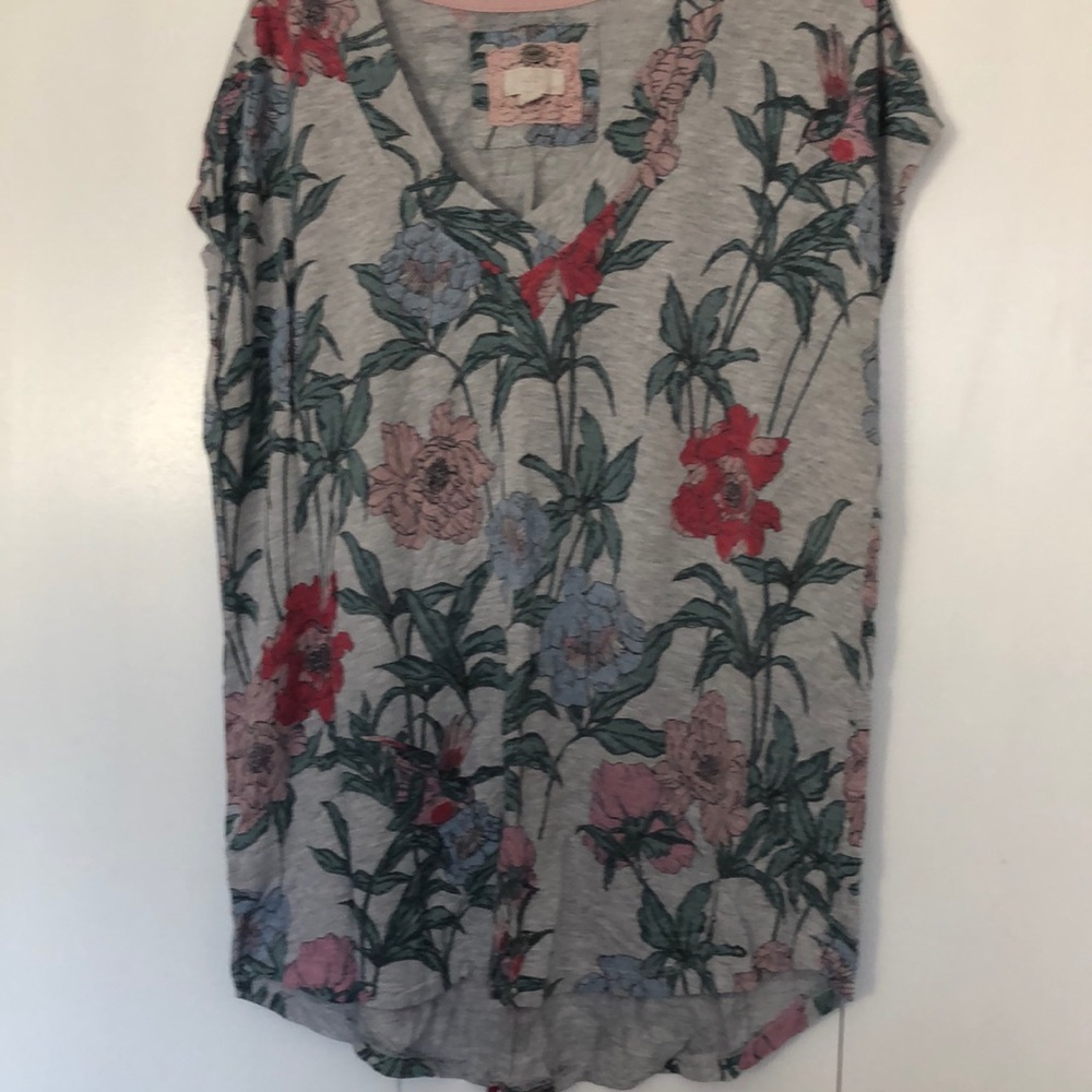 Deep v-neck tshirts
